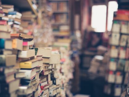 7 powodów dla których warto czytać - odkryj magię literatury